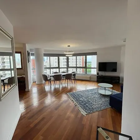 Arkadia The View Luxury Prime Warschau