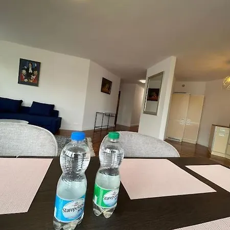 Arkadia The View Luxury Prime Varsó