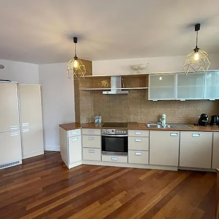 Arkadia The View Luxury Prime Appartement *